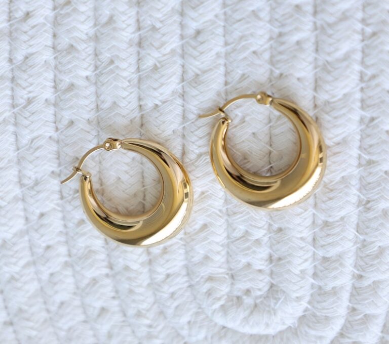 18K gold thick hoop earrings for women, waterproof and anti-tarnish handmade huggie hoops