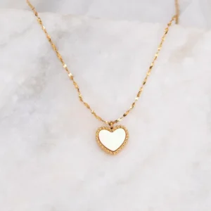 Minimalist white shell heart pendant necklace with lucky love charm – perfect girlfriend gift