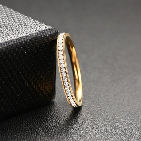 Matching titanium rings with zircon diamonds, adjustable fit, and free engraving. Perfect for couples! - Image 8